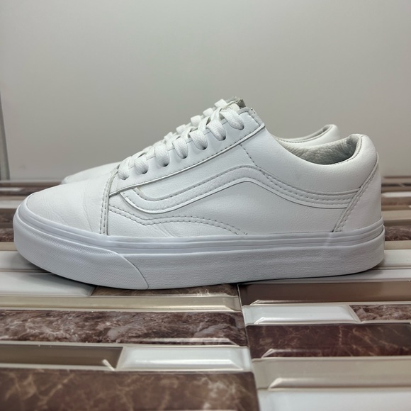 Vans Old Skool Classic Tumble Shoe white leather size 7 in women size 5.5 in men - Picture 6 of 15